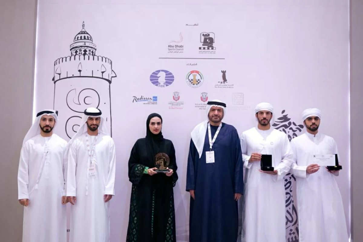 هشام الطاهر والحضور يتوجون وسمية المنصوري والوصيف والثالث