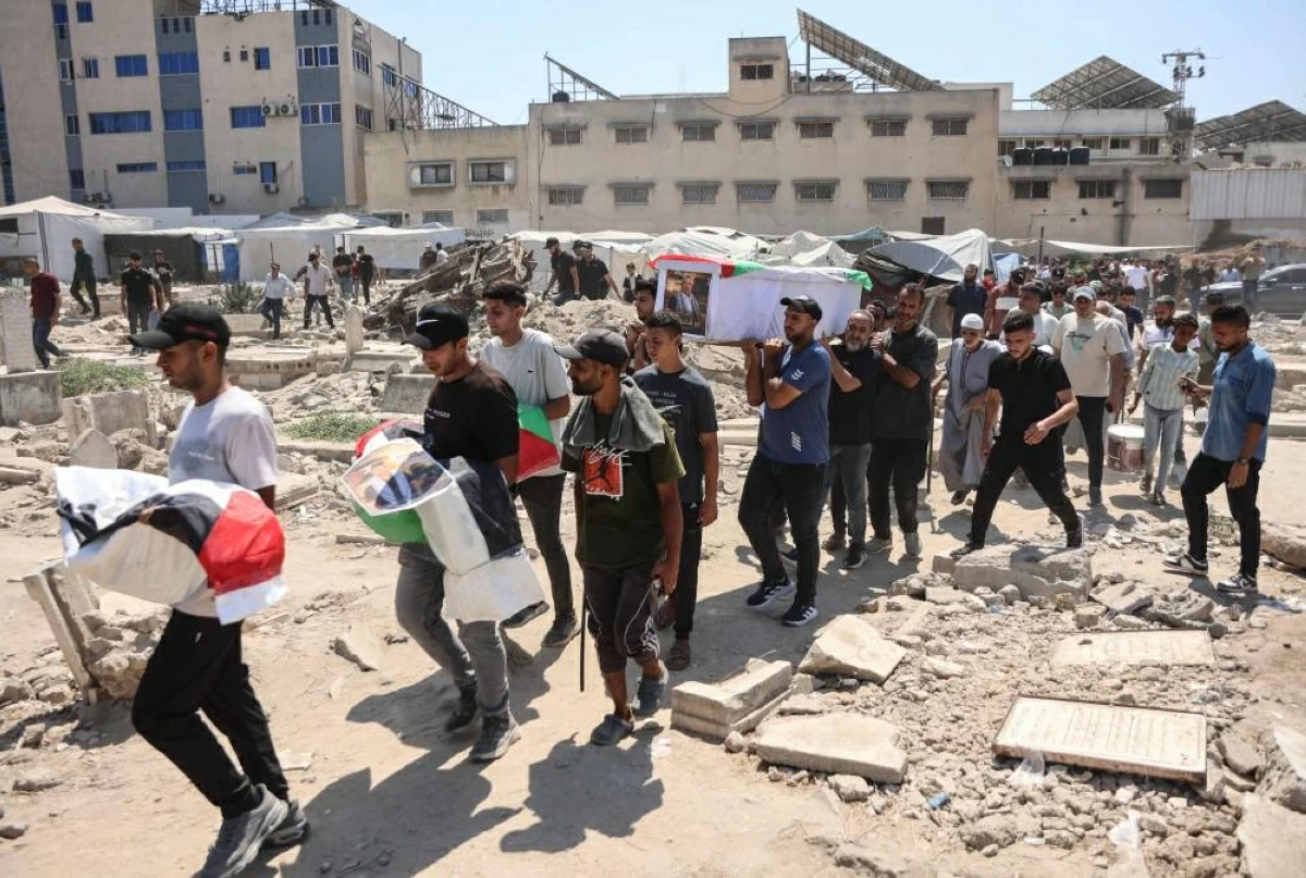 «فلسطين تُمحى.. ولا مبرر لتدمير غزة».. نداء 102دبلوماسي لفرنسا وبريطانيا