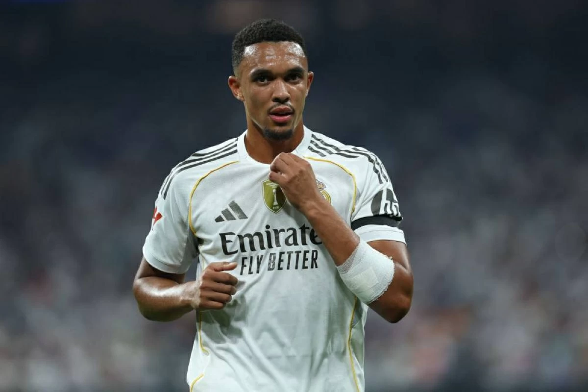 نجم ريال مدريد ترنت ألكسندر أرنولد