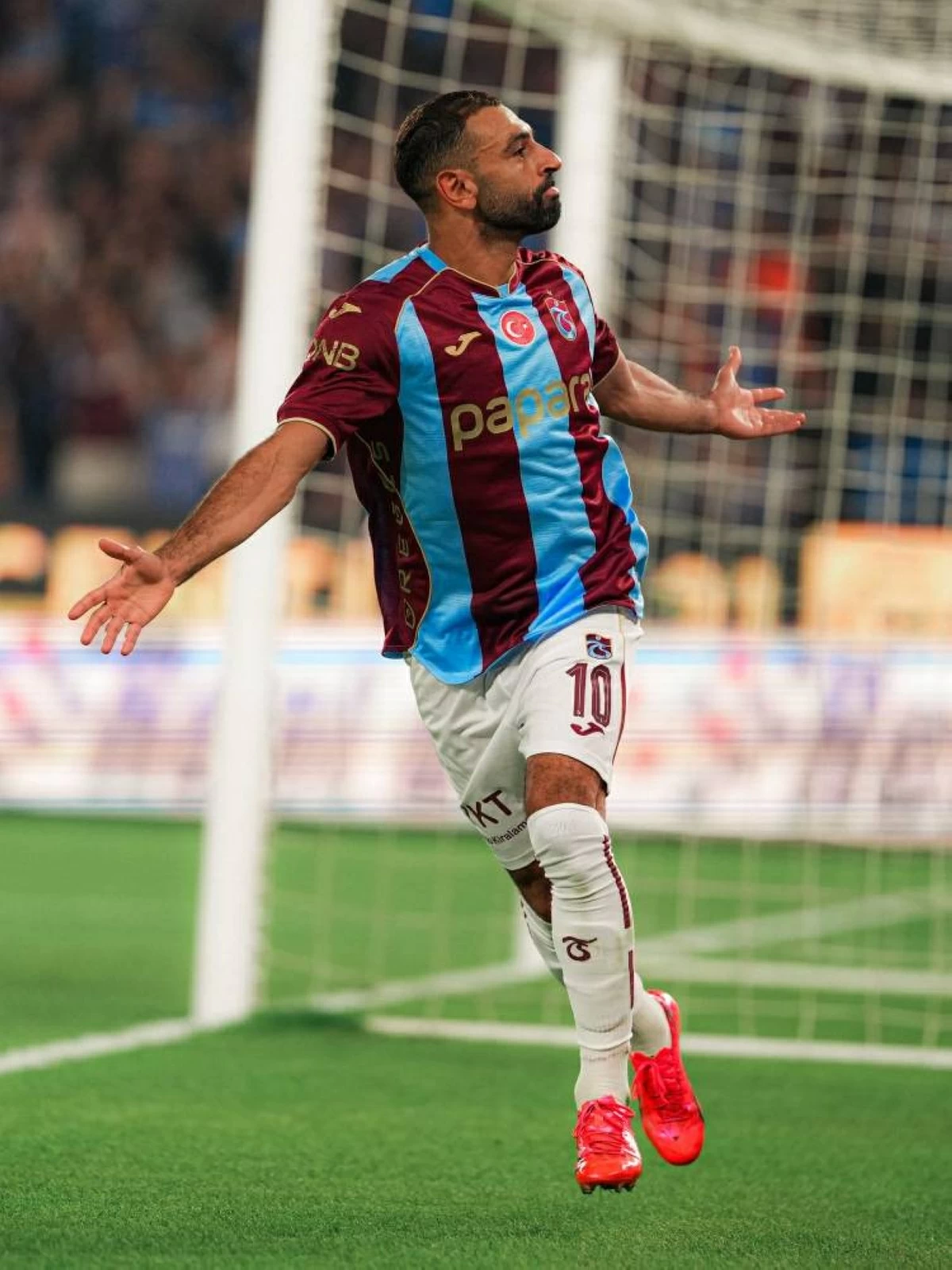 ثنائية وبصمة «VAR».. شاهد ملخص لمسات محمد صلاح في فوز طرابزون أمام باشاك