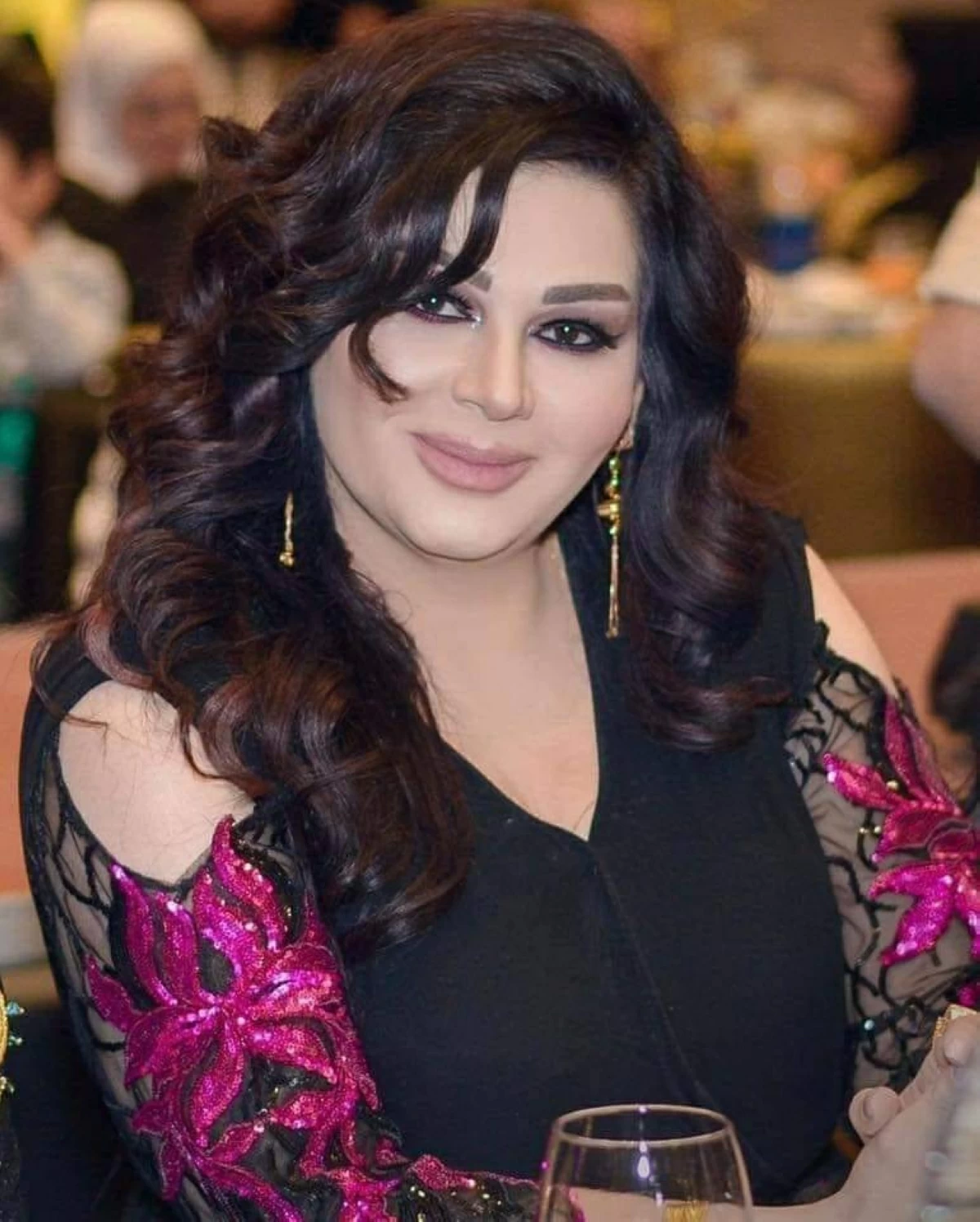 إيناس طالب