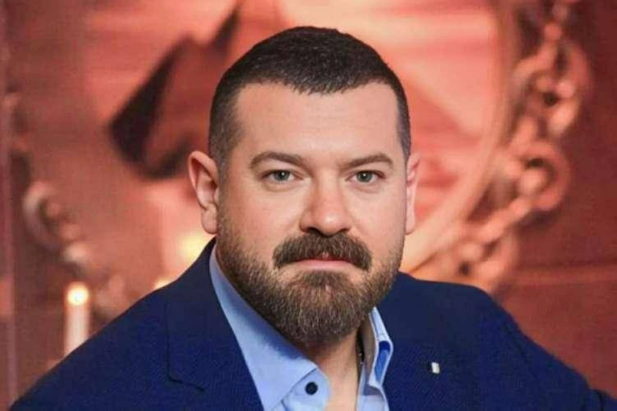 عمرو يوسف رجل إطفاء في «180» بدراما رمضان 2027