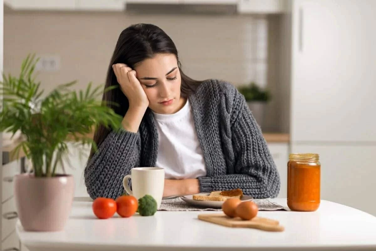 ماذا يحدث لجسمك عند تخطي وجبة الإفطار يومياً؟.. أبحاث تكشف الحقيقة