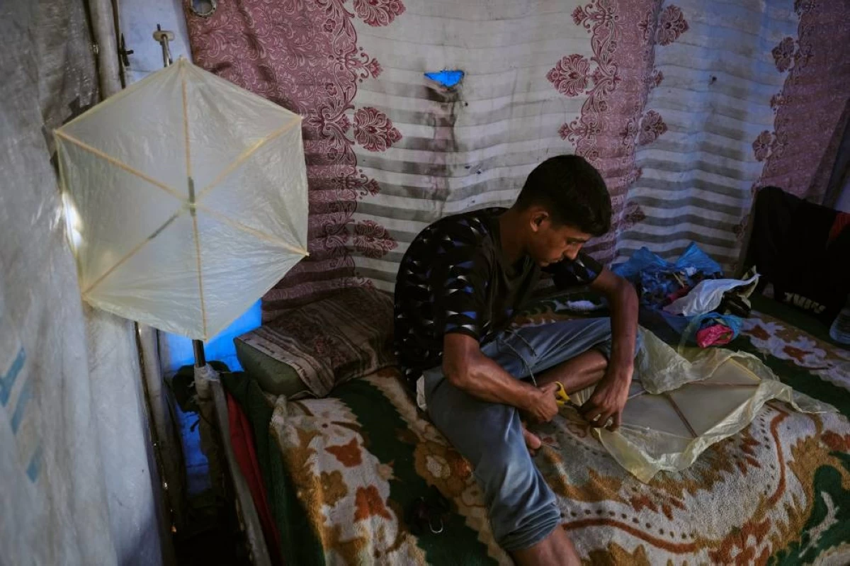 طائرات الورق تحت القصف.. تهديدات إسرائيل تحرم أطفال غزة متنفّسهم الأخير