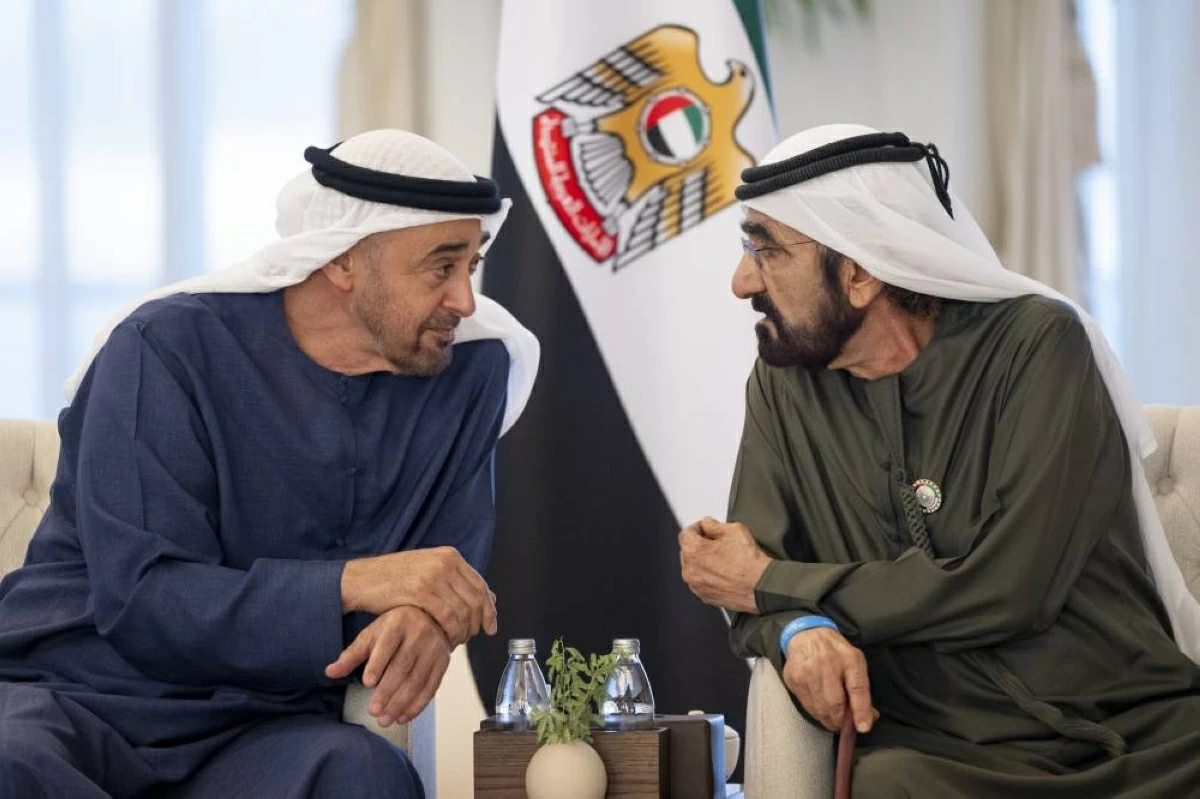 عاجل | محمد بن زايد و محمد بن راشد يبحثان شؤون الوطن والمواطن #صحيفة_الخليج 