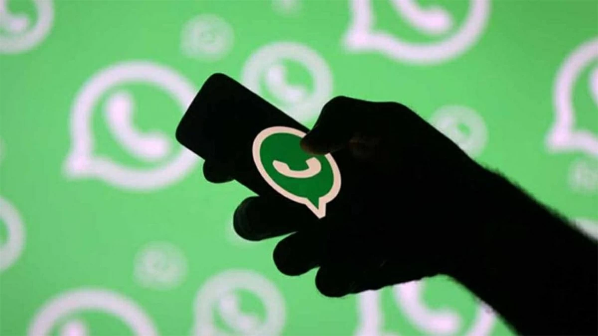 تحقيق يكشف.. كيف أصبح «واتساب» قناة سرية لتحويل أموال إلى «داعش» الإرهابي؟