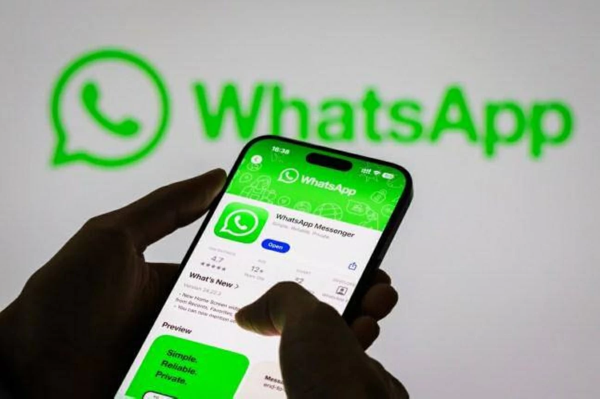 واتساب يفاجئ مستخدمي آيفون وأندرويد بـ3 تحديثات أمنية كبرى.. تعرف إلى التفاصيل
