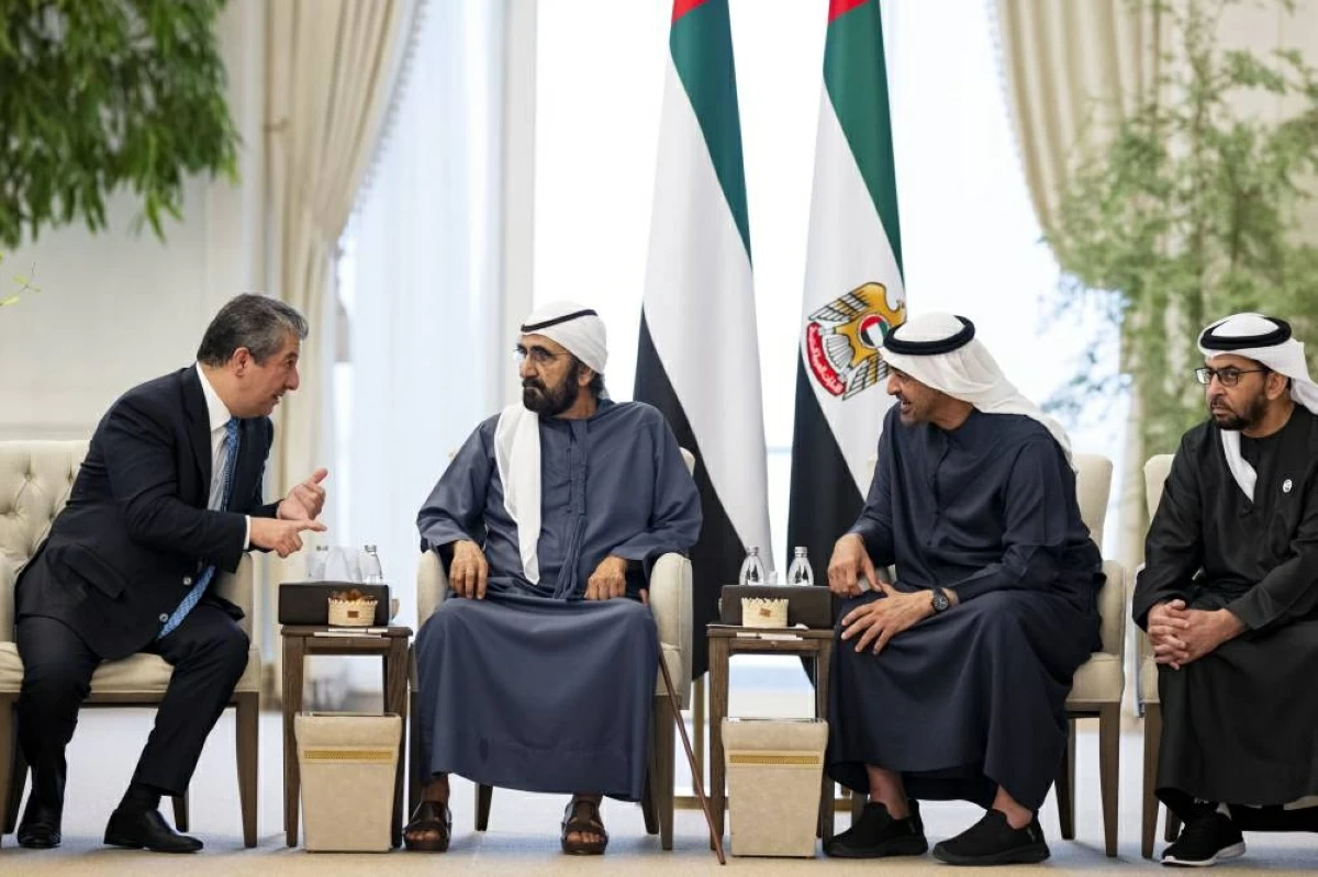 محمد بن زايد بحضور محمد بن راشد يبحث التعاون مع رئيس حكومة كردستان العراق