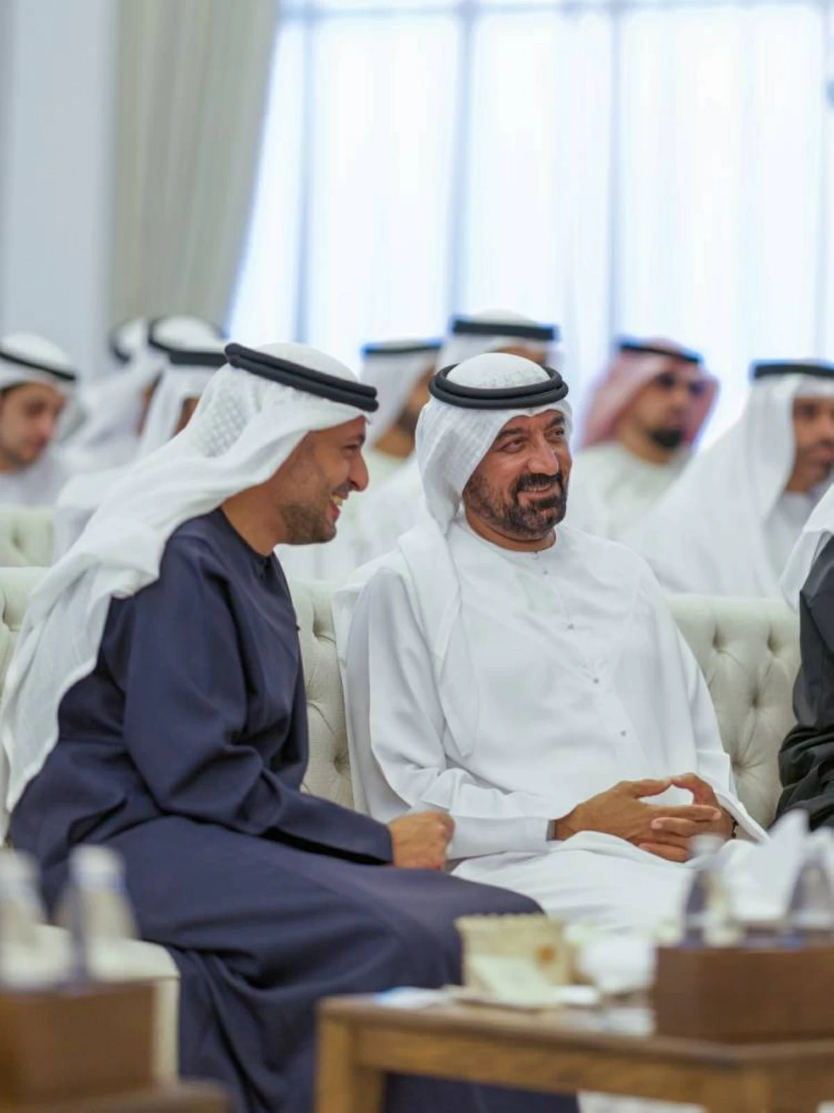 محمد بن زايد ومحمد بن راشد يلتقيان رئيس حكومة كردستان (فيديو)