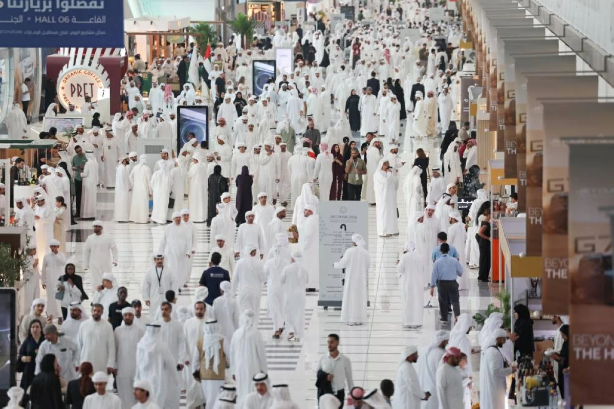 أصحاب الهمم يستعرضون إبداعاتهم في «أبوظبي للصيد»
