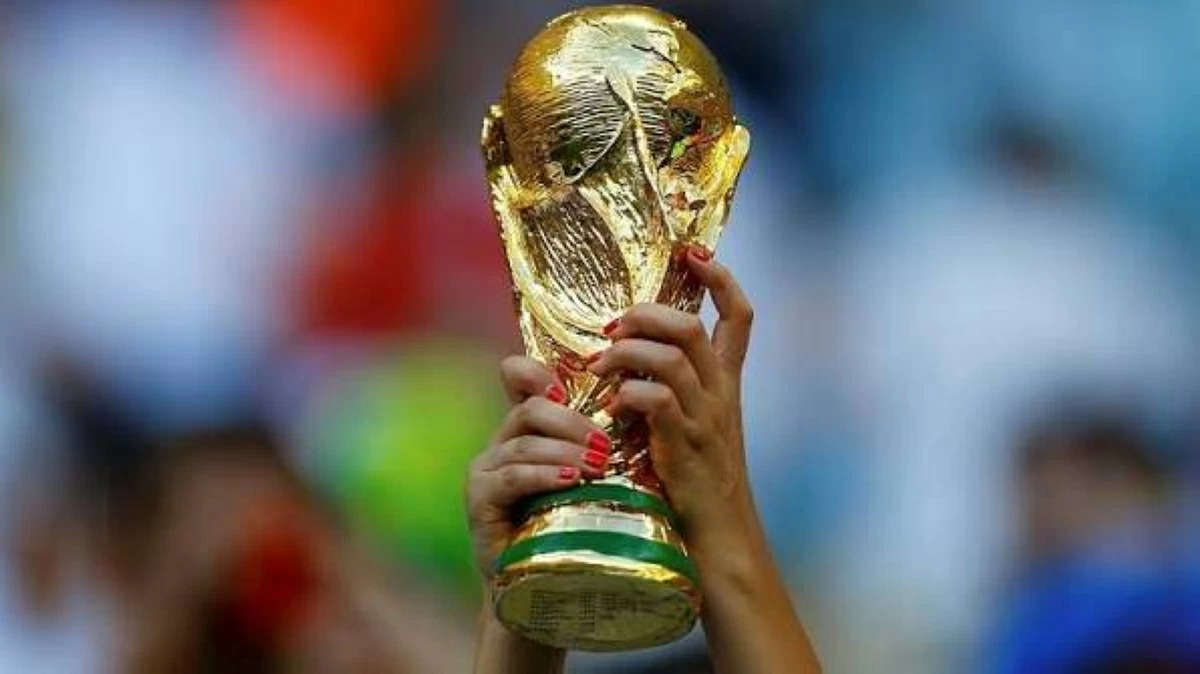 صفقات انتقالات نجوم كأس العالم تسجل 3.3 مليار دولار