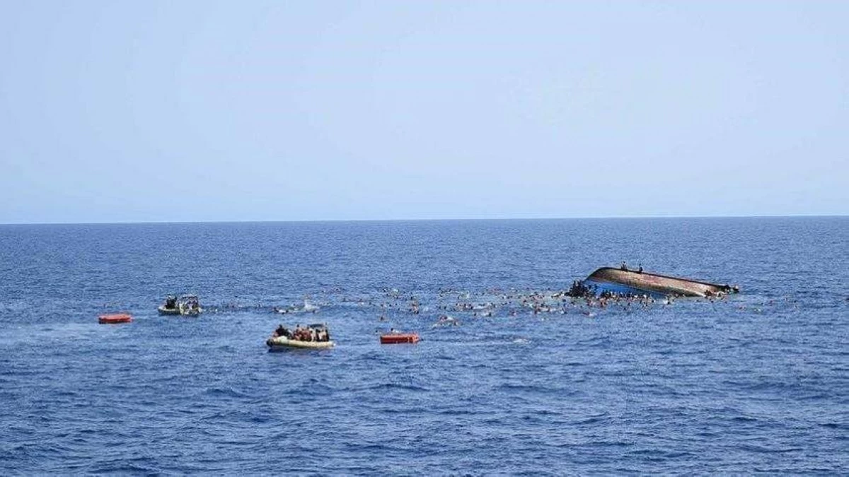 مصرع 80 مهاجراً إثر غرق قارب قبالة جزر الكناري