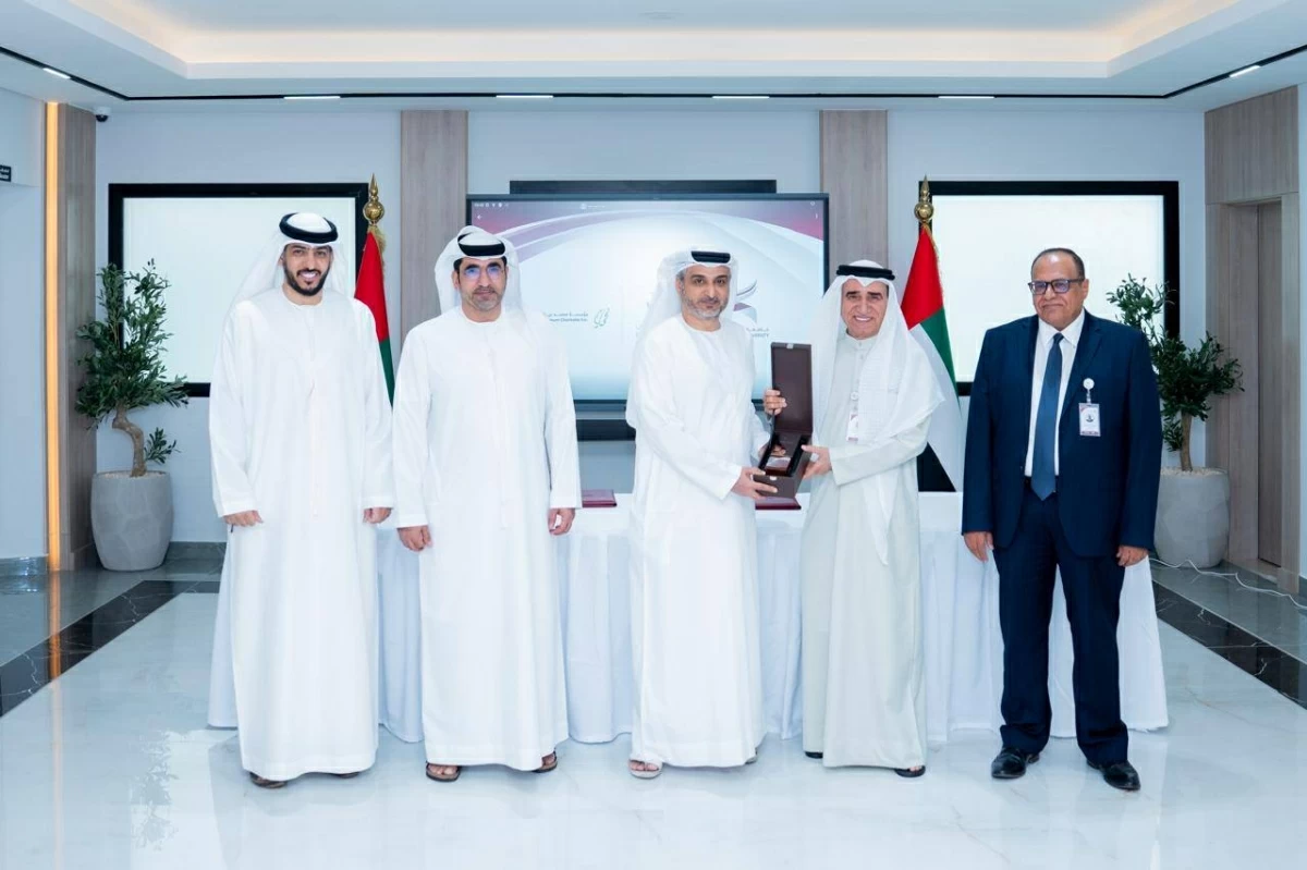 500 ألف درهم تعزز وقف جامعة الفجيرة
