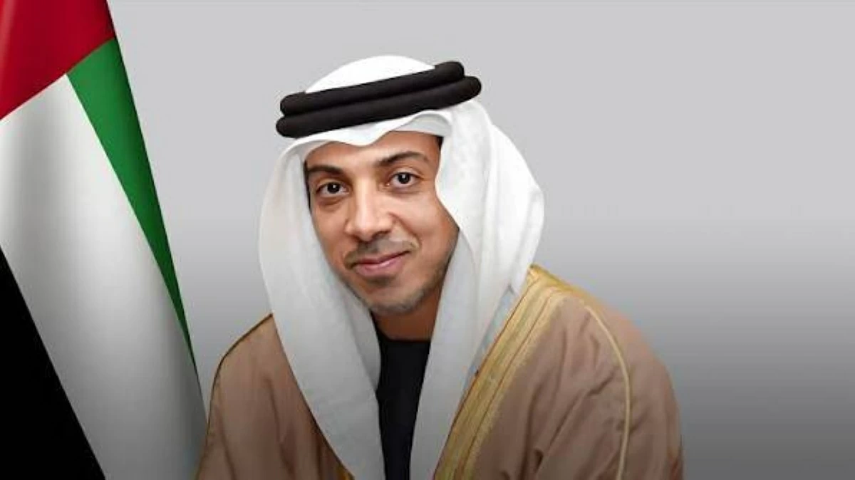 منصور بن زايد يصدر ميثاقاً أسرياً لتحصين الأبناء من آثار الخلافات