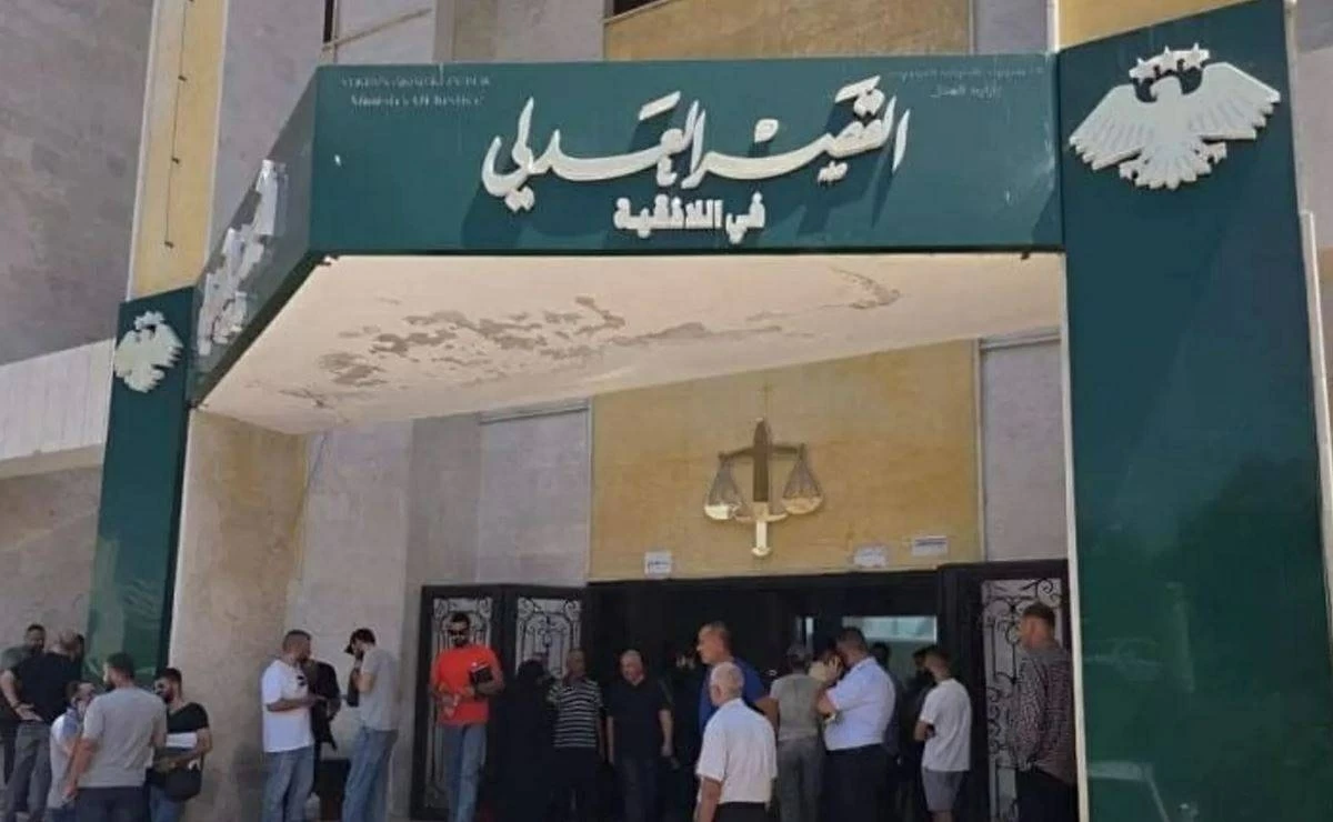 جريمة قتل أثناء محاكمة في سوريا.. الرصاص أخطأ هدفه داخل المحكمة