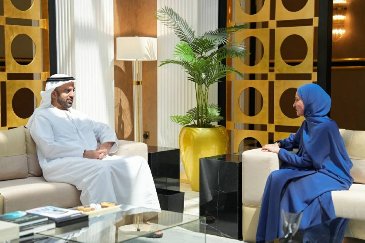 محمد بن سعود:حلول مبتكرة لتطوير العمل الحكومي