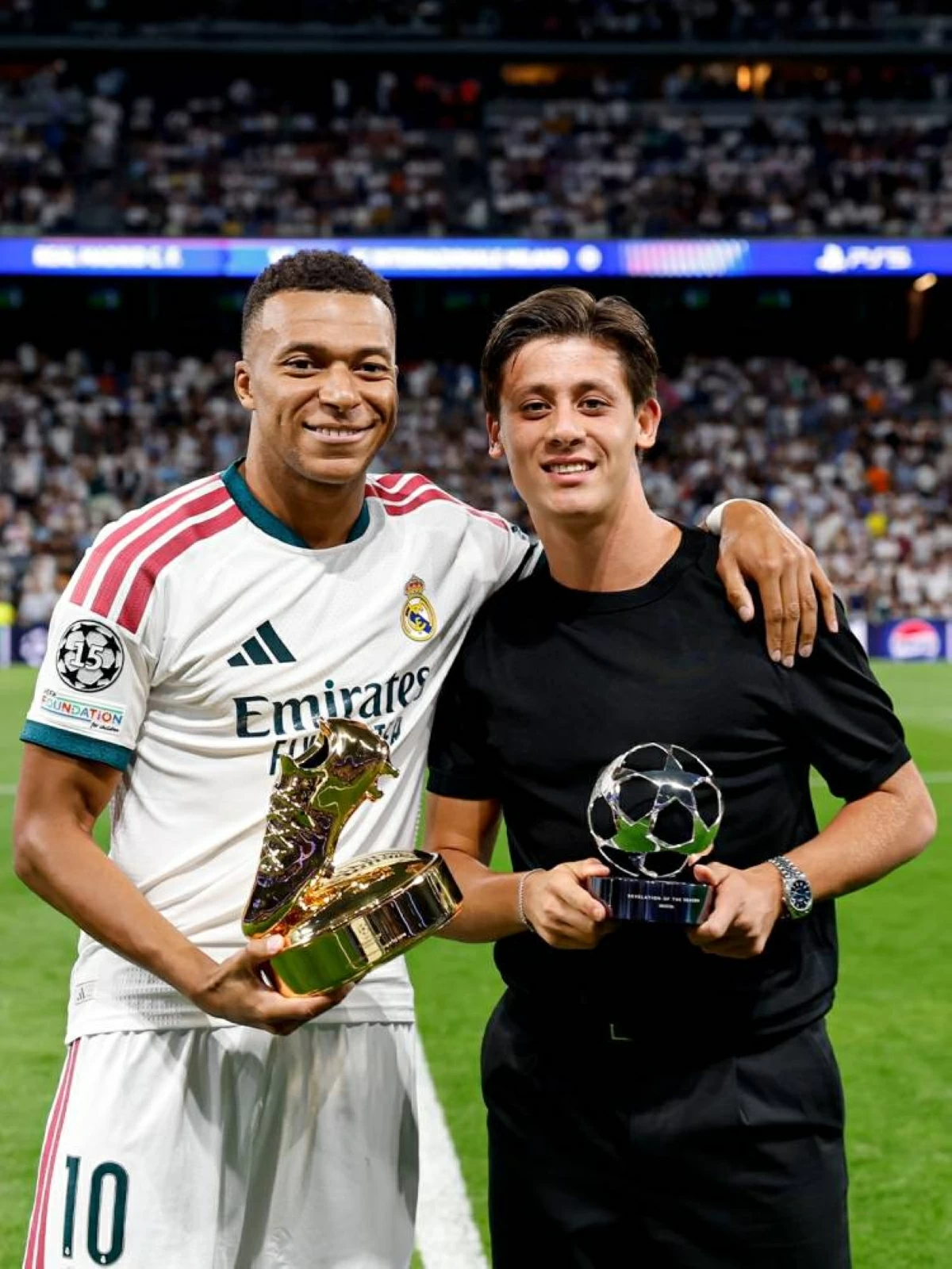 السيتي والريال يفتتحان مشوارهما الأوروبي بثنائية أمام بورتو وإنتر