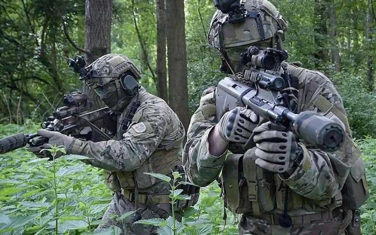 وثيقة استخباراتية تكشف مفاجأة: محاربون بريطانيون يدربون الروس من أجل القتال في أوكرانيا