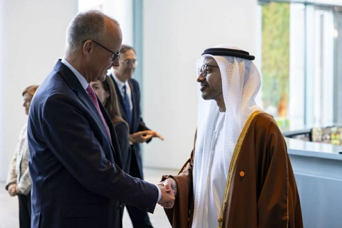 محمد بن زايد وميرتس: استقرار المنطقة ركيزة أساسية لمستقبل أكثر ازدهاراً