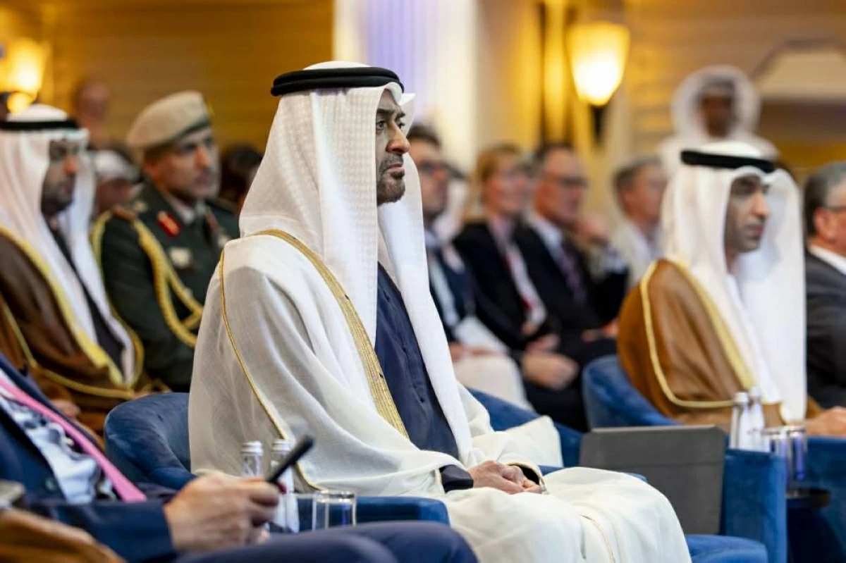 محمد بن زايد يشهد جانباً من فعاليات منتدى الأعمال الإماراتي - الألماني في ميونيخ