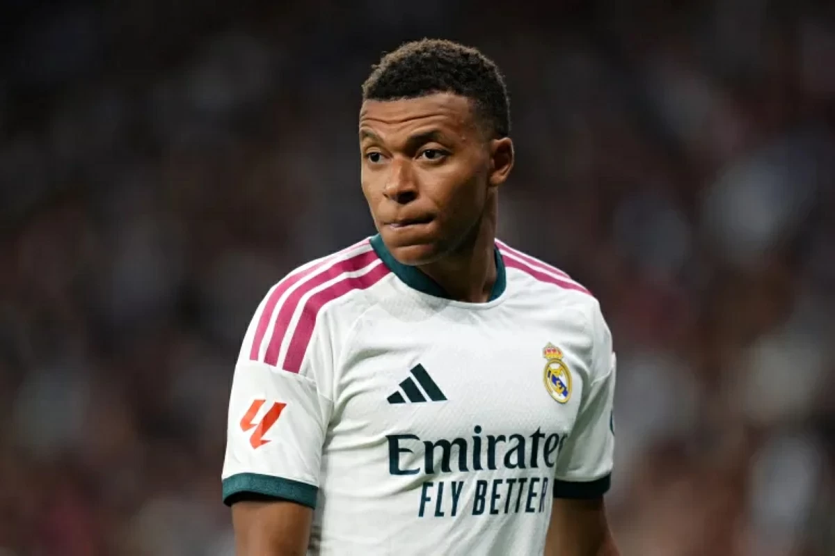 مبابي يقود ريال مدريد للفوز على رايو فايكانو برباعية