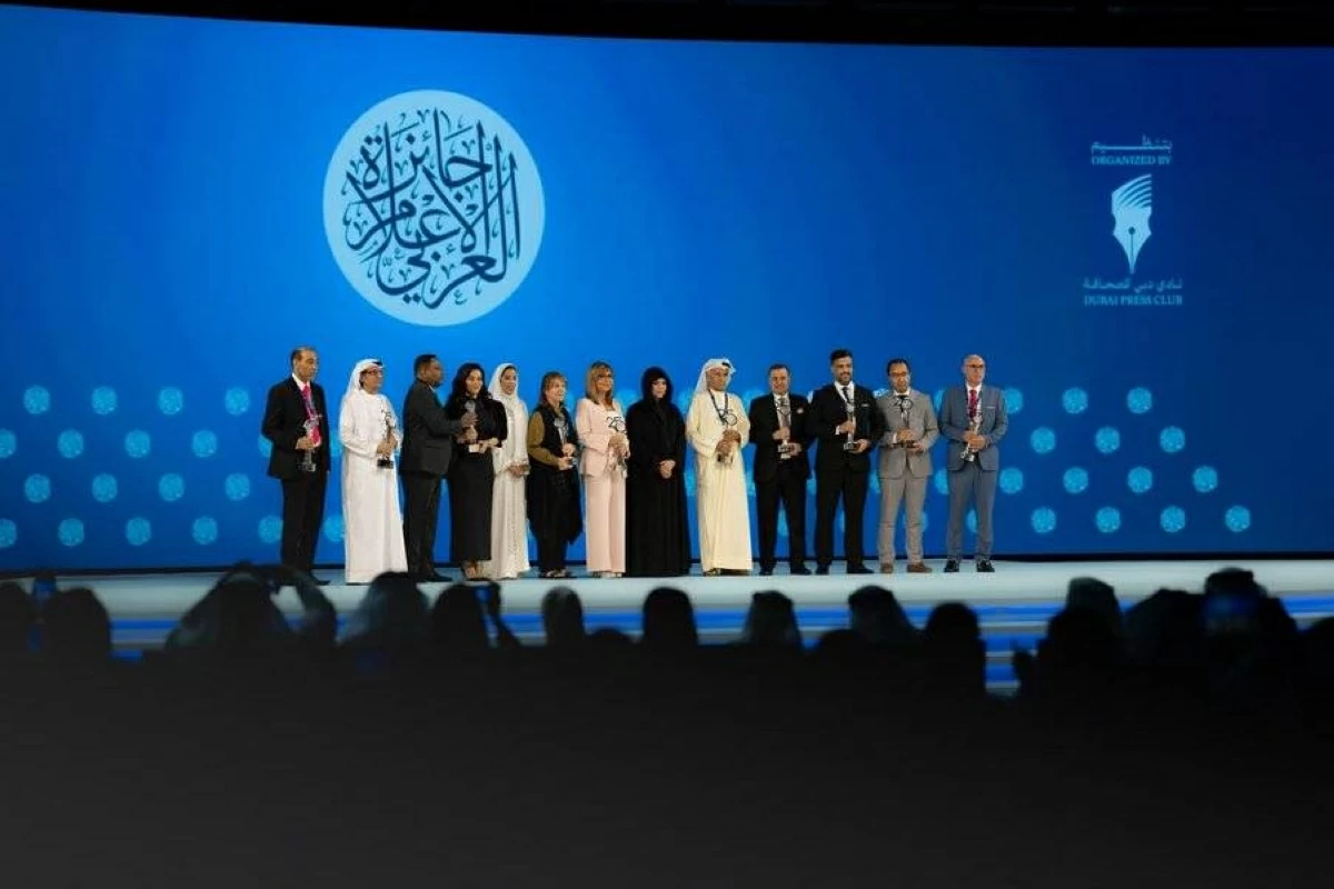 محمد بن راشد: بقيادة أحمد بن محمد.. «جائزة الإعلام العربي» تواصل الاحتفاء بالتميز