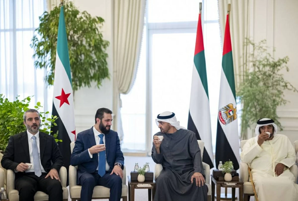 محمد بن زايد والشرع يبحثان التعاون والتطورات في المنطقة (فيديو)