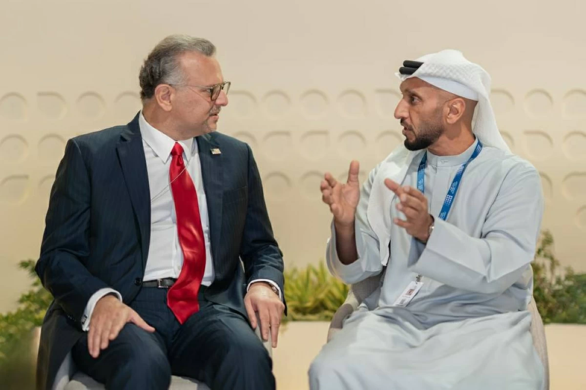 عبدالله آل حامد يبحث تعزيز التعاون الإعلامي مع مسؤولين من أذربيجان وأمريكا