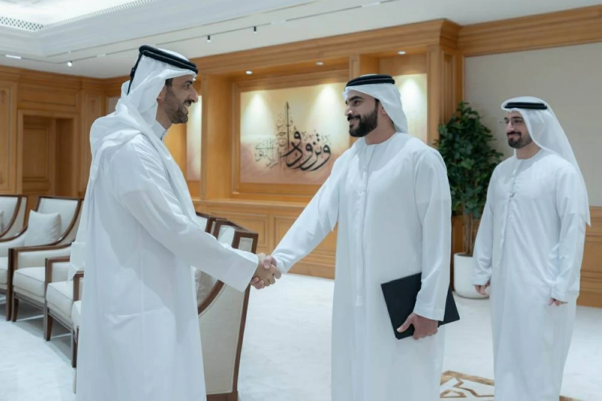 سلطان بن أحمد يثمن جهود دعم المنظومة المالية وتعزيز السجل الائتماني