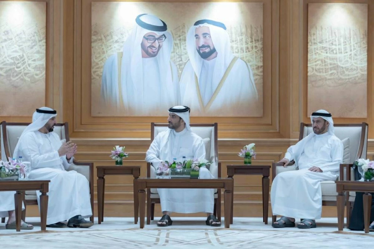 سلطان بن أحمد يثمن جهود دعم المنظومة المالية وتعزيز السجل الائتماني