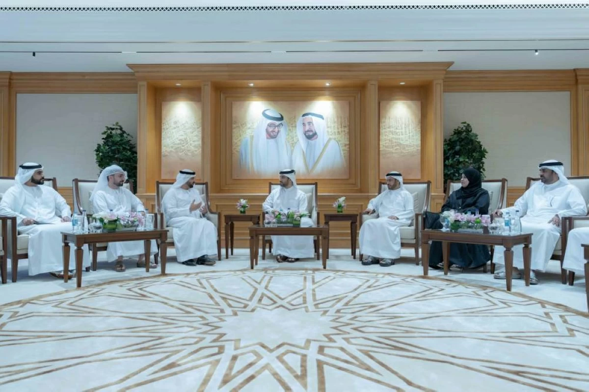 سلطان بن أحمد يثمن جهود دعم المنظومة المالية وتعزيز السجل الائتماني