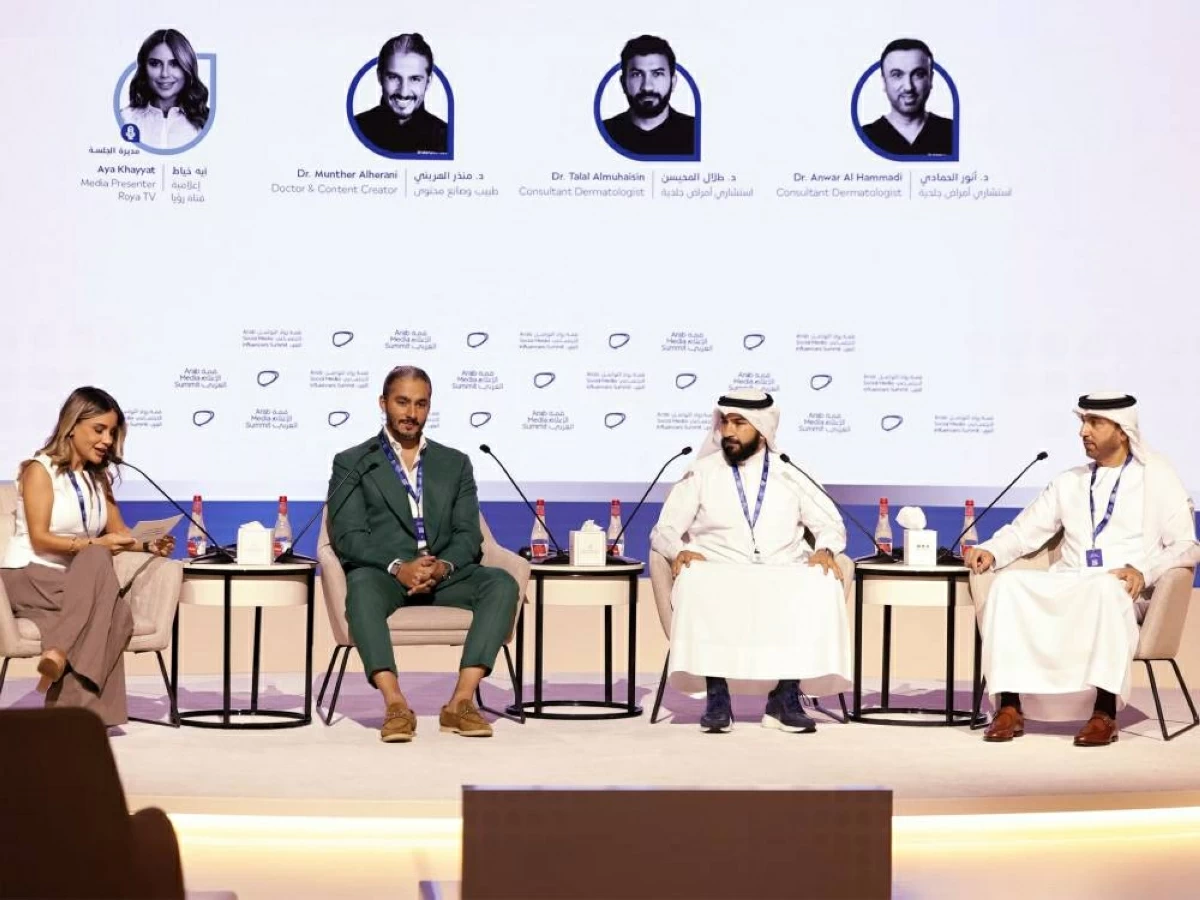 قمة الإعلام العربي 2026.. جلسة «الطبيب أم المؤثر من نصدق؟» تؤكد أن الدليل العلمي أساس الثقة بالمحتوى الطبي