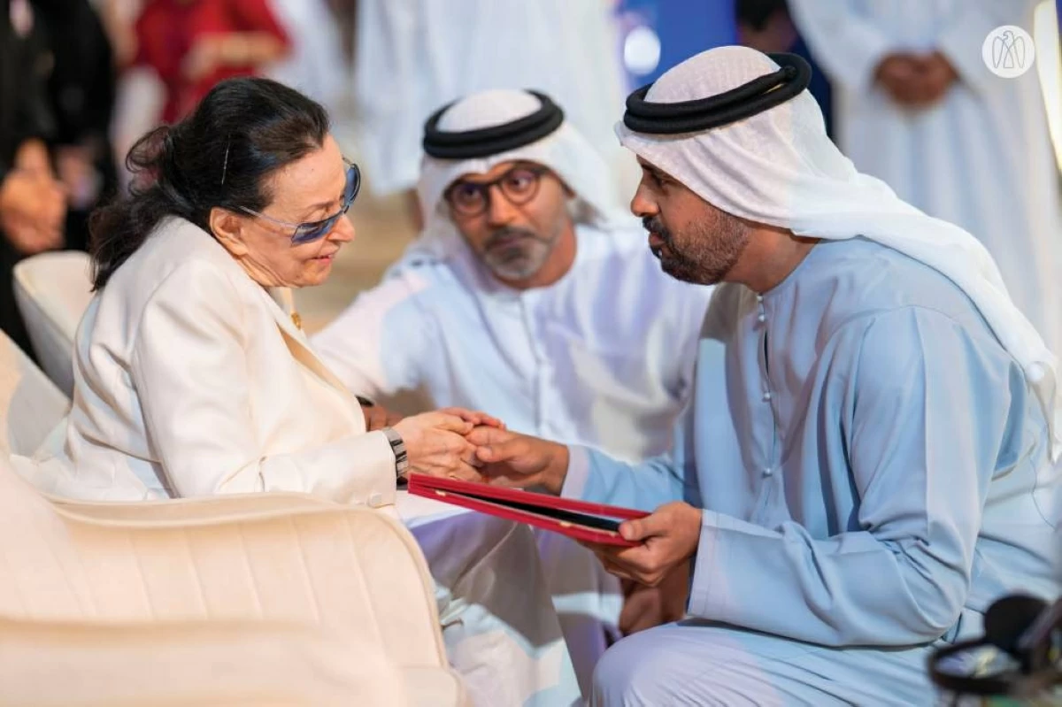 ذياب بن محمد يكرم نجاة الصغيرة 