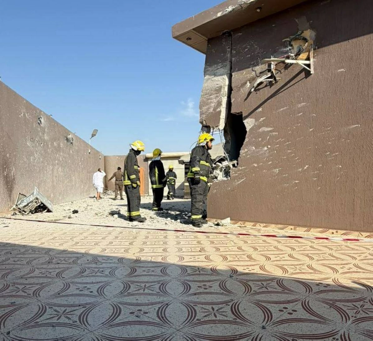 سقوط شظايا مسيرة حوثية في الطائف