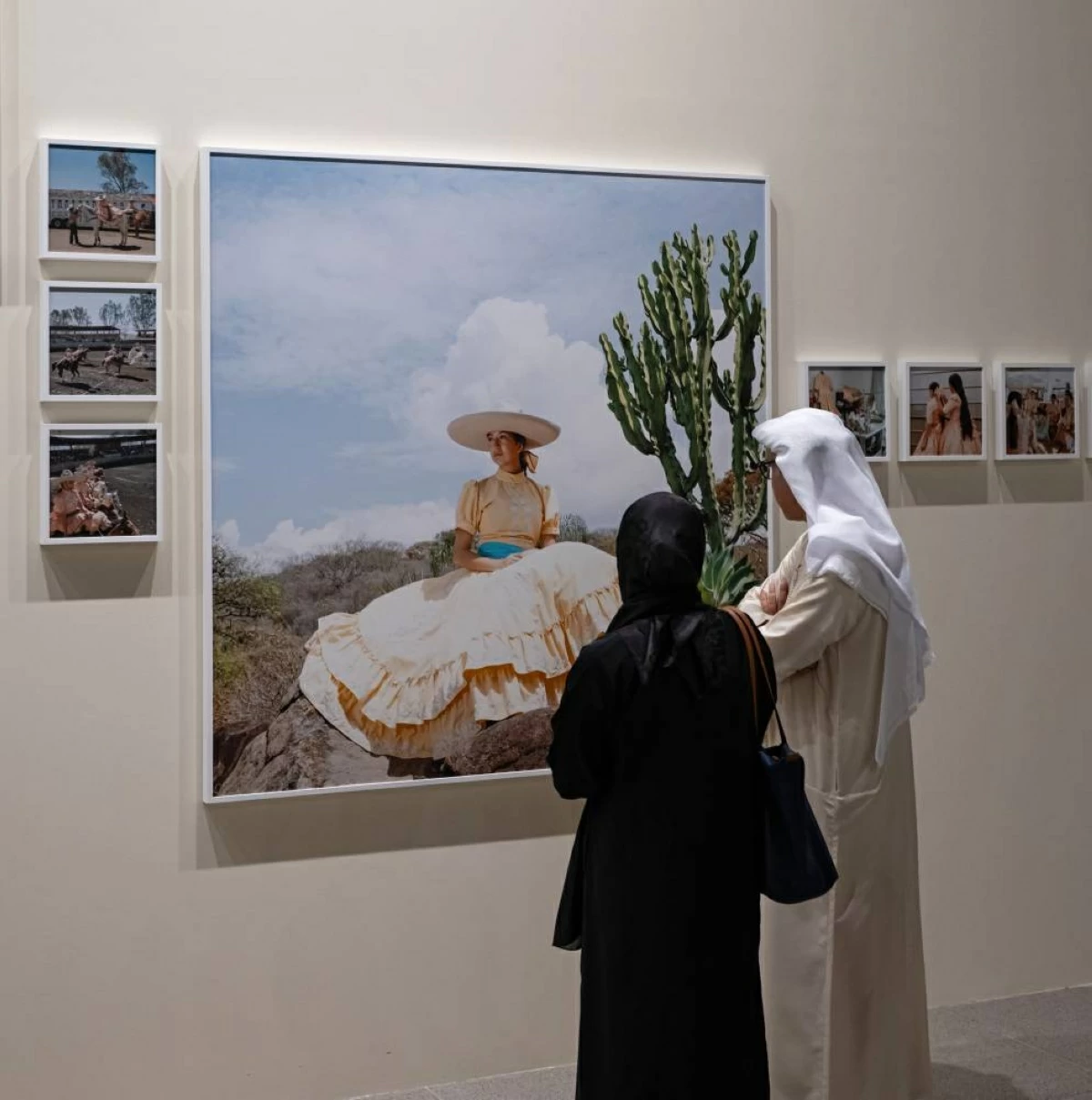 «الشارقة وجهة نظر 13».. فصل جديد من ذكريات الصورة
