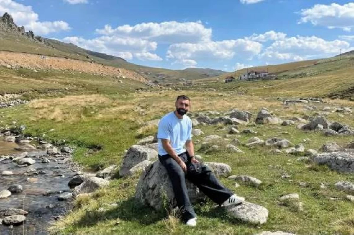 صخرة محمد صلاح تتحول إلى مزار سياحي في طرابزون..ما قصة صلاحتاشي؟