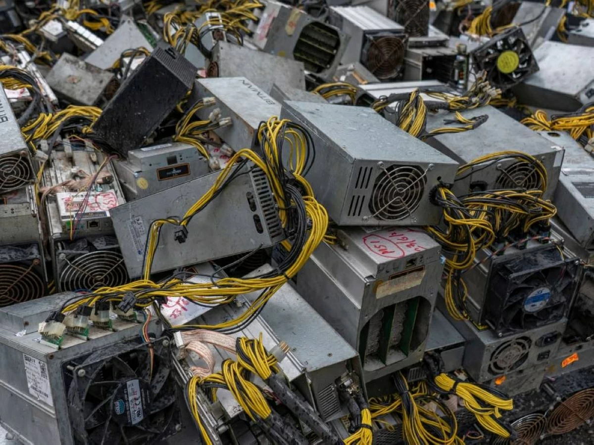تحذيرات من «تسونامي» نفايات إلكترونية سامة بسبب طفرة الذكاء الاصطناعي
