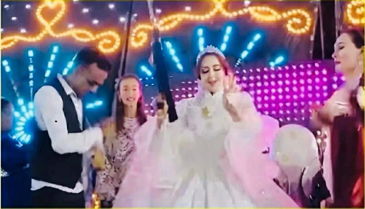 فيديو حفل زفاف يقود عروساً مصرية إلى التحقيق.. ماذا حدث في قنا؟