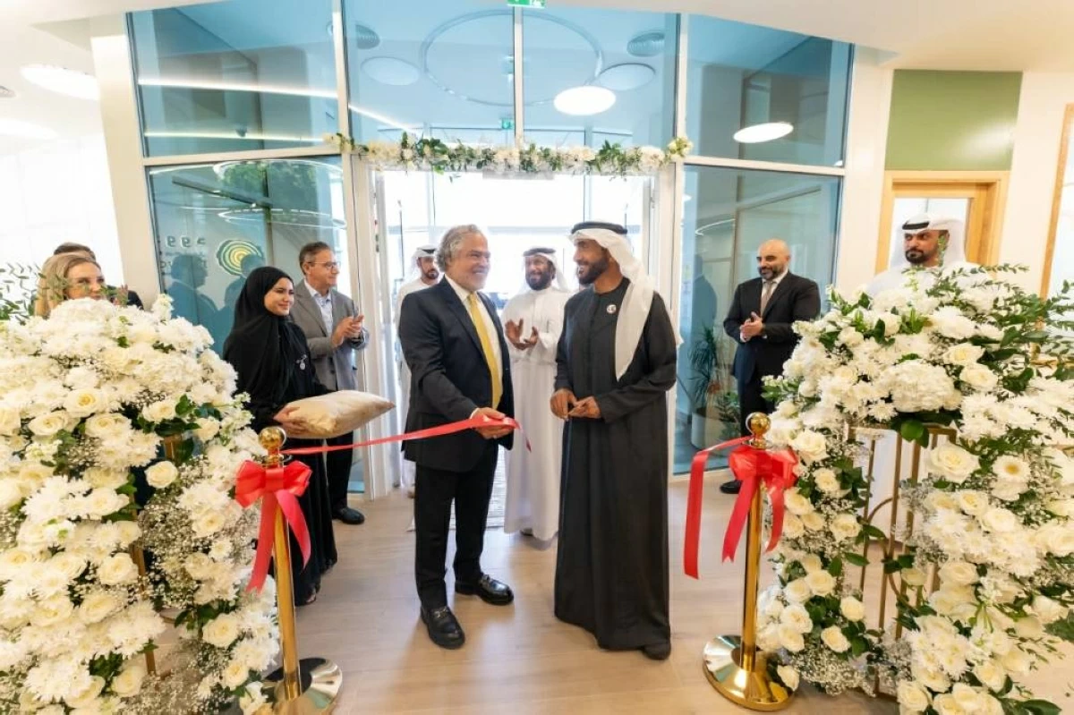 نهيان بن زايد يفتتح حضانة وروضة «ريدوود»