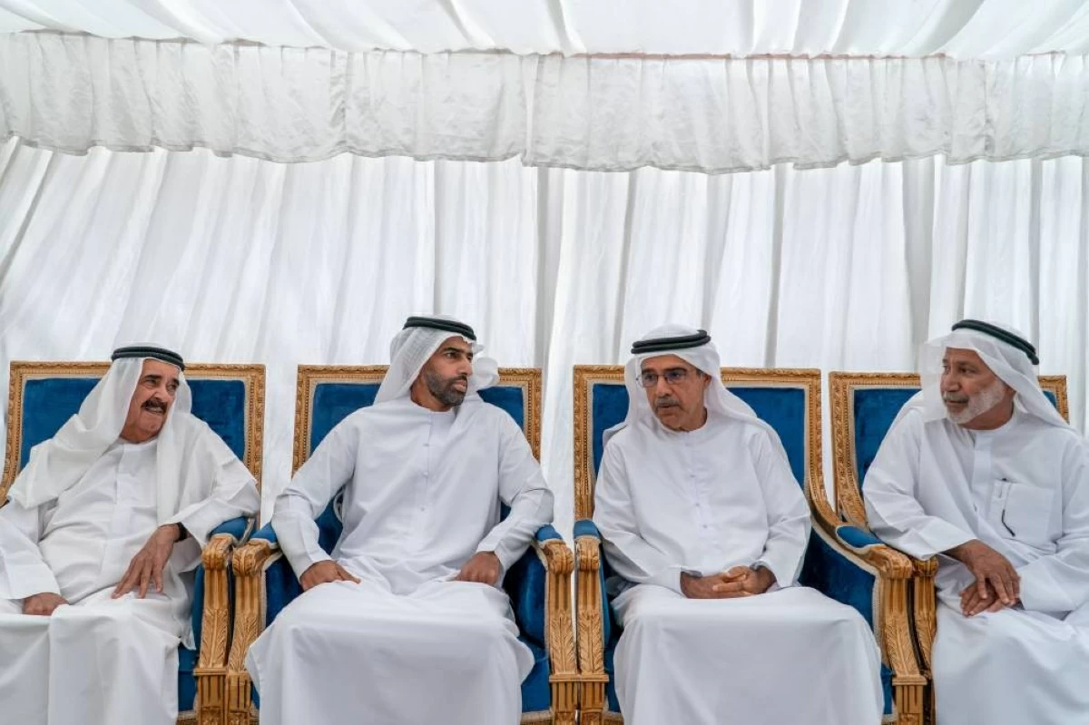 خالد بن سعود يعزي في وفاة أحمد الزعابي