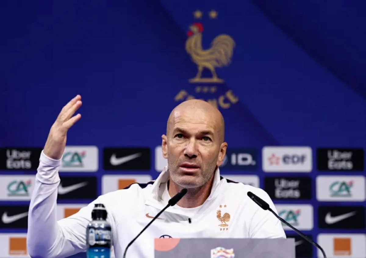 «ارفعوا له القبعة».. زيدان يدعم رونالدو ويستذكر أمجادهما مع ريال مدريد
