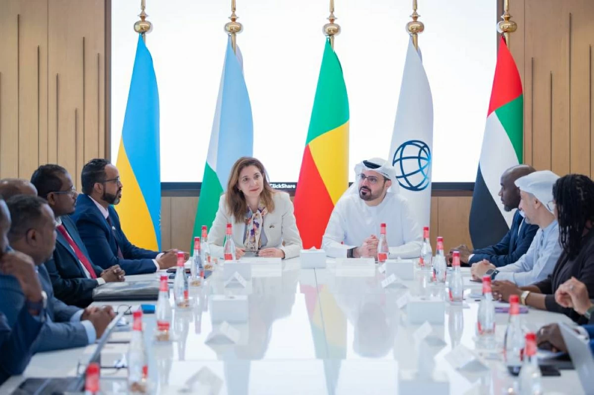 الإمارات تنقل تجربة تصفير البيروقراطية إلى بنين وجيبوتي ورواندا