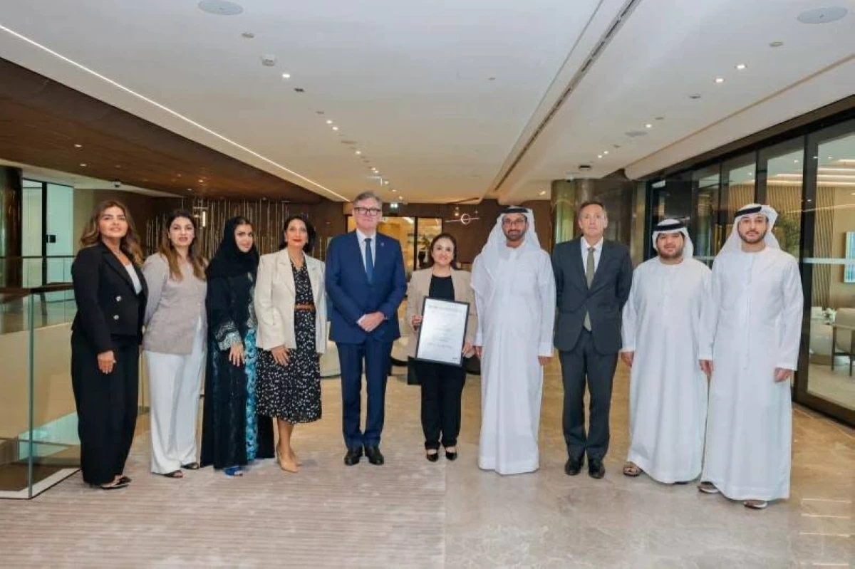 'الإمارات دبي الوطني' يفوز بجائزة'أفضل مؤسسة في حوكمة الشركات'