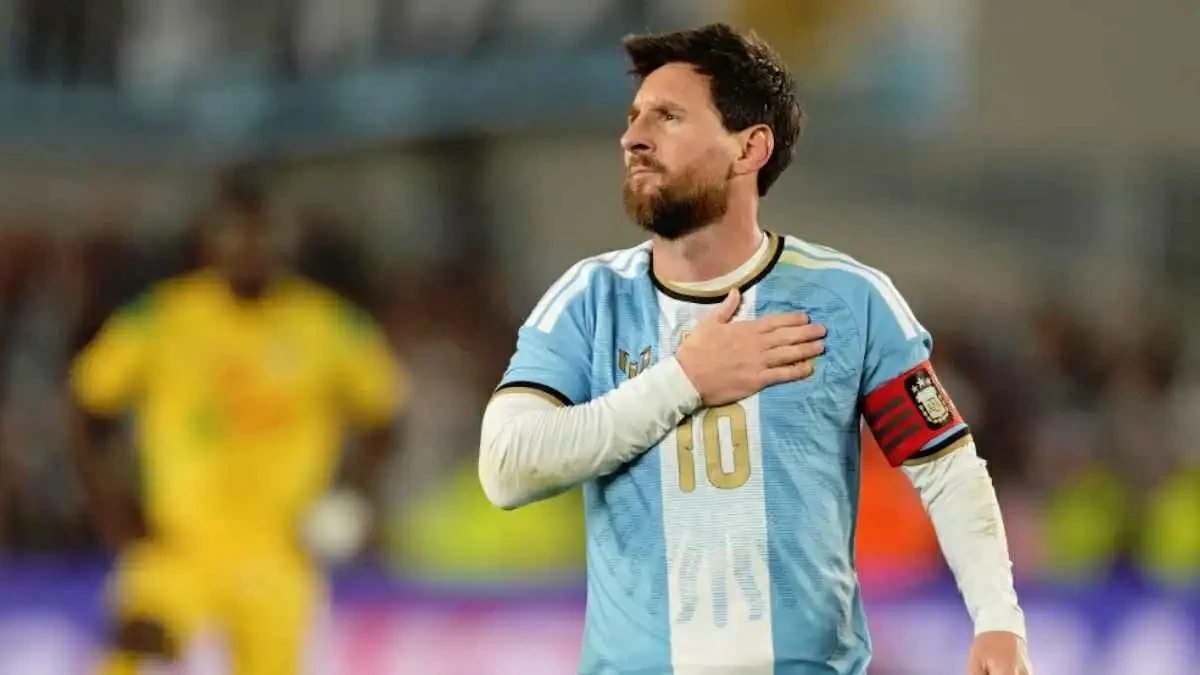 شاهد ملخص مباراة اعتزال ميسي مع الأرجنتين بصوت فارس عوض