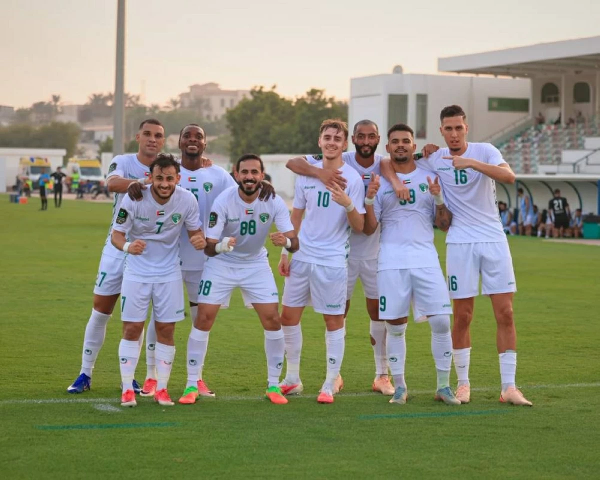 فرحة لاعبي الإمارات