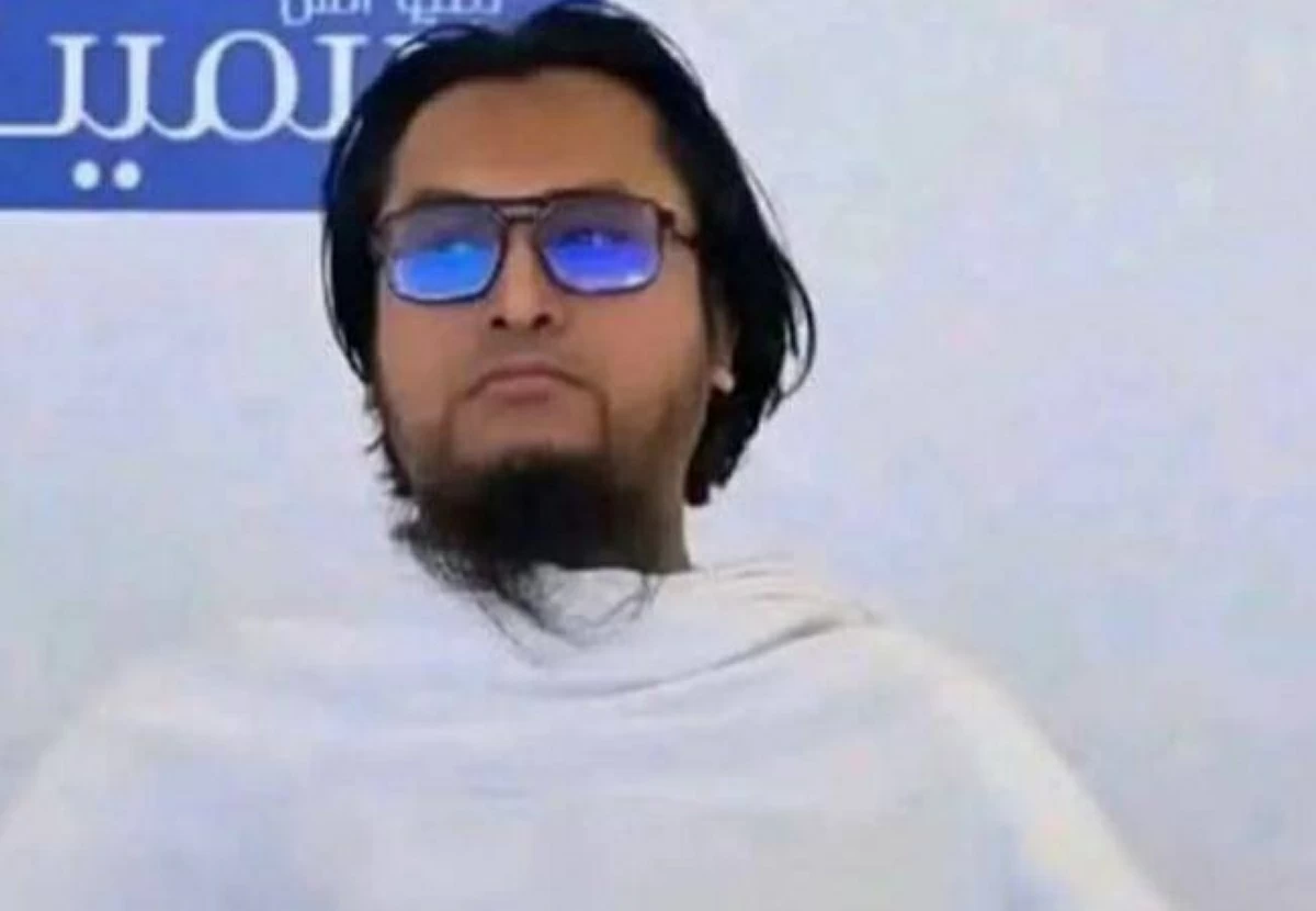وفاة المفتي البنغالي نصر الله البدر في هجوم مطار الرياض