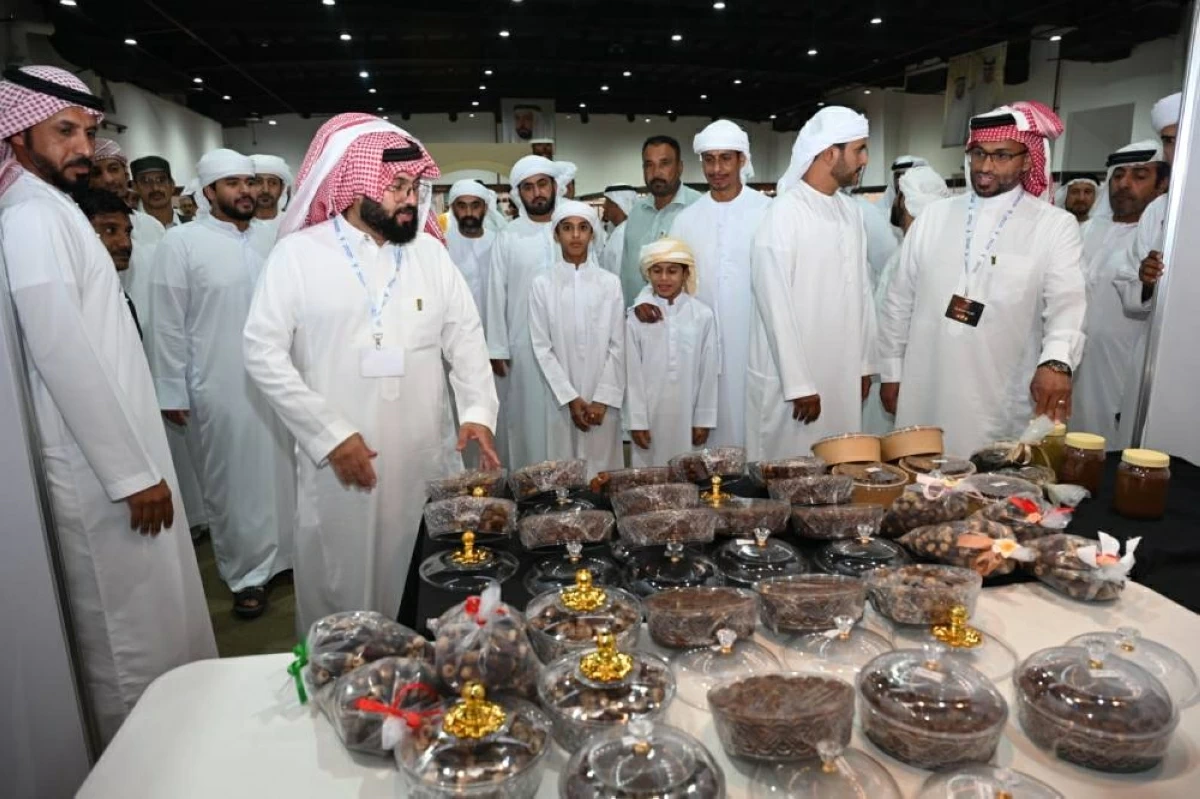 «الذيد للتمور» يختتم فعالياته مستقطباً آلاف الزوار