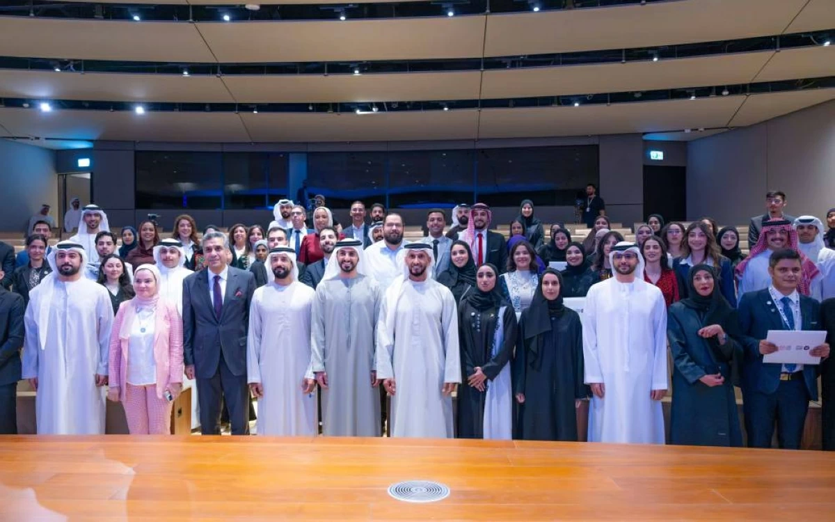 50 خريجاً وخريجة ببرنامج القيادات الإعلامية العربية الشابة