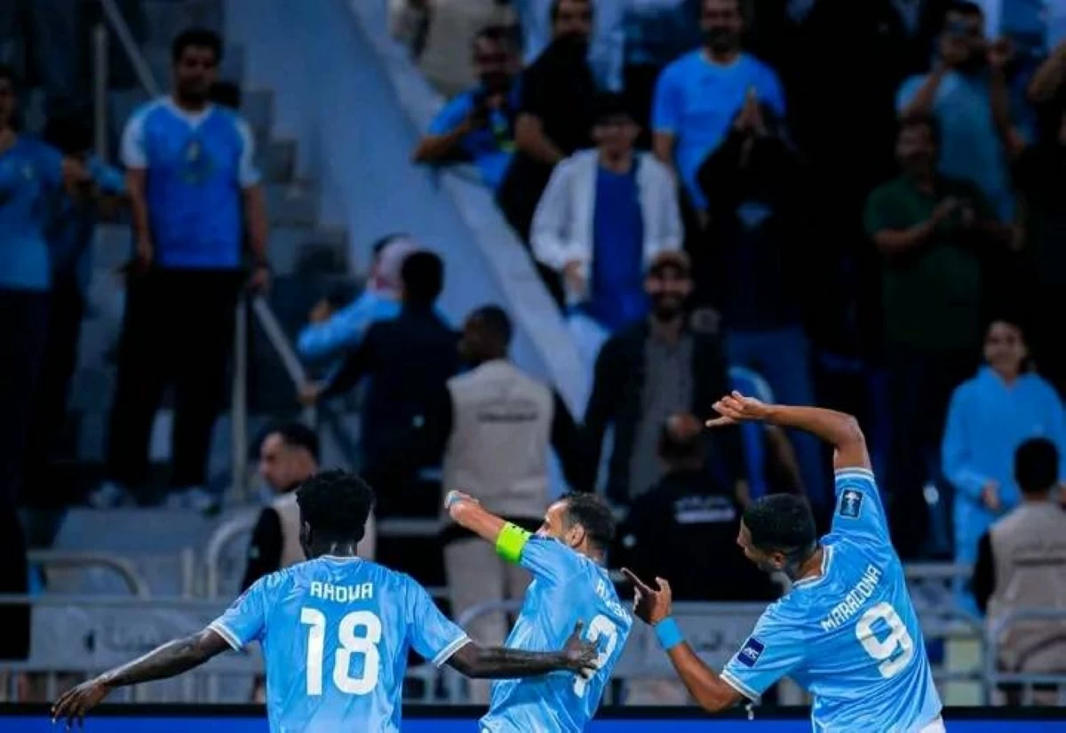 احتفالية مع الجمهور