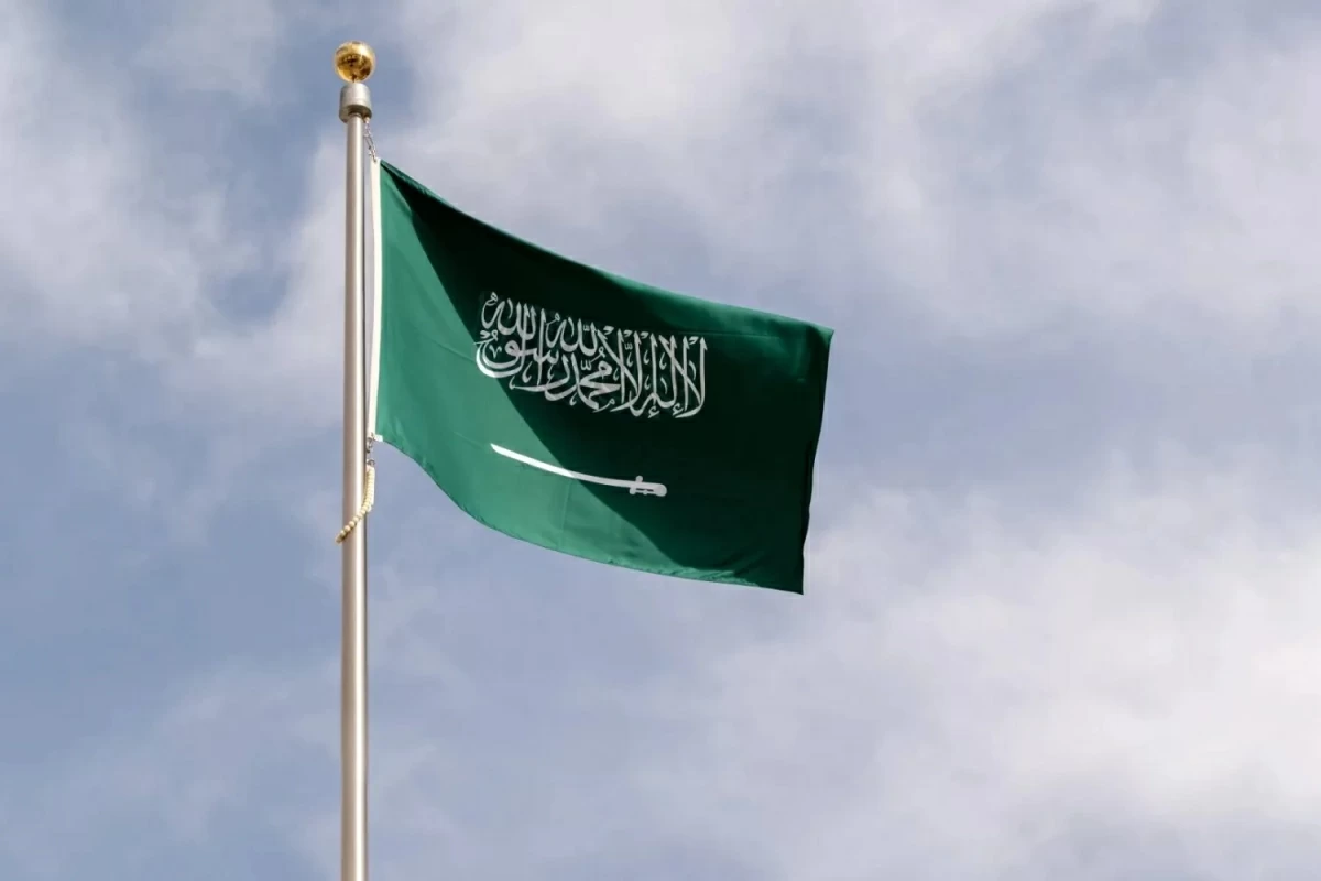 السعودية تعلن اعتراض صاروخ «كروز» في المدينة المنورة